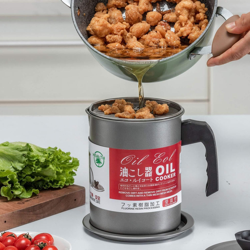 مصفاة وحافظة الزيت